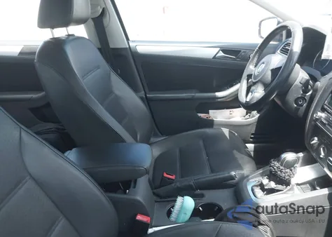 2013 Volkswagen Jetta 2.5L Se from USA, damaged, VIN 3VWDP7AJ1DM359502